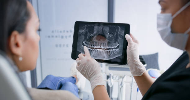 Licensed Tooth Extraction service in Glenwood, IL - Smile Center Dentistry